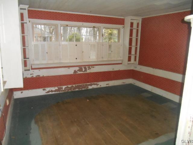 4250 Tank Farm Road Emmaus, PA 18049 - Photo 17 of 23 Gallery Image 17