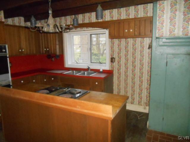 4250 Tank Farm Road Emmaus, PA 18049 - Photo 10 of 23 Gallery Image 10
