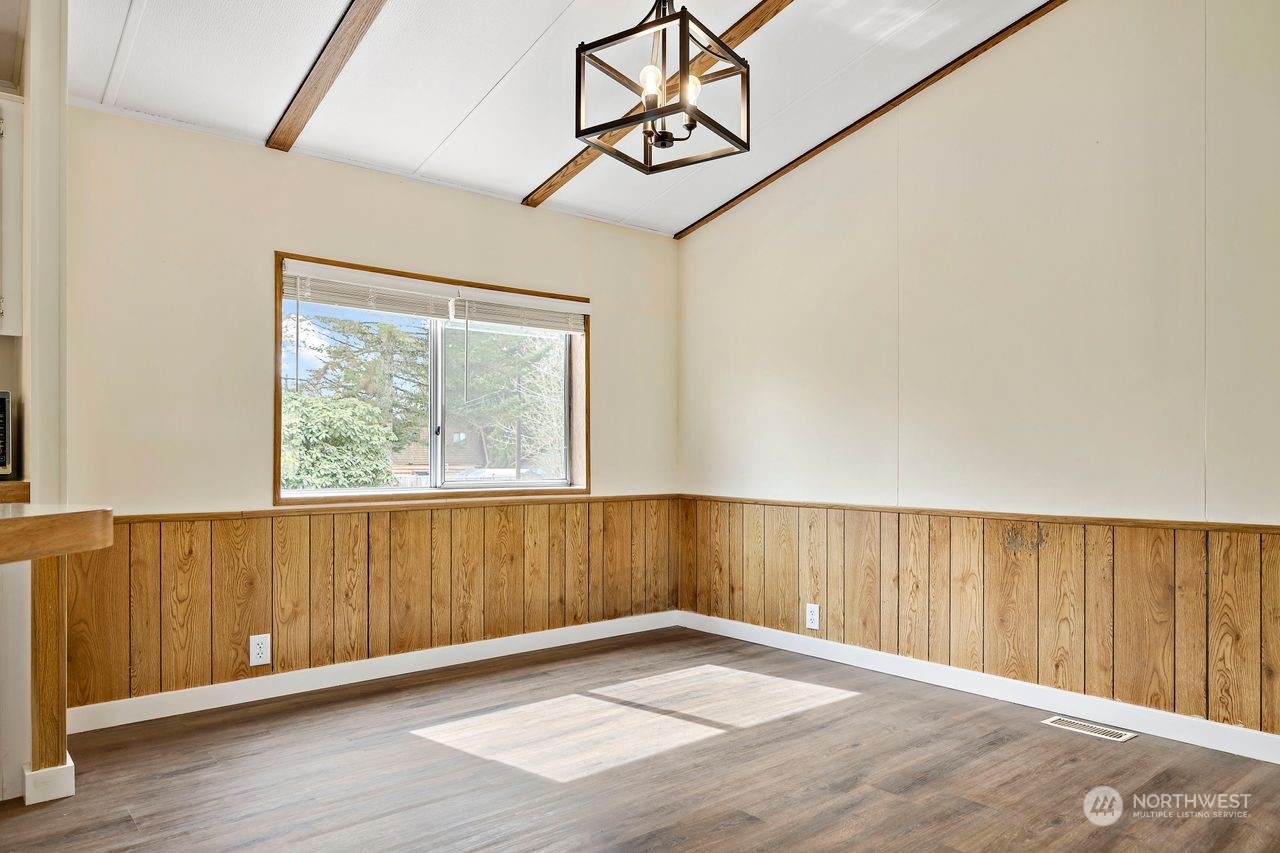 15903 State Street Snohomish, WA 98296 - Photo 5 of 31