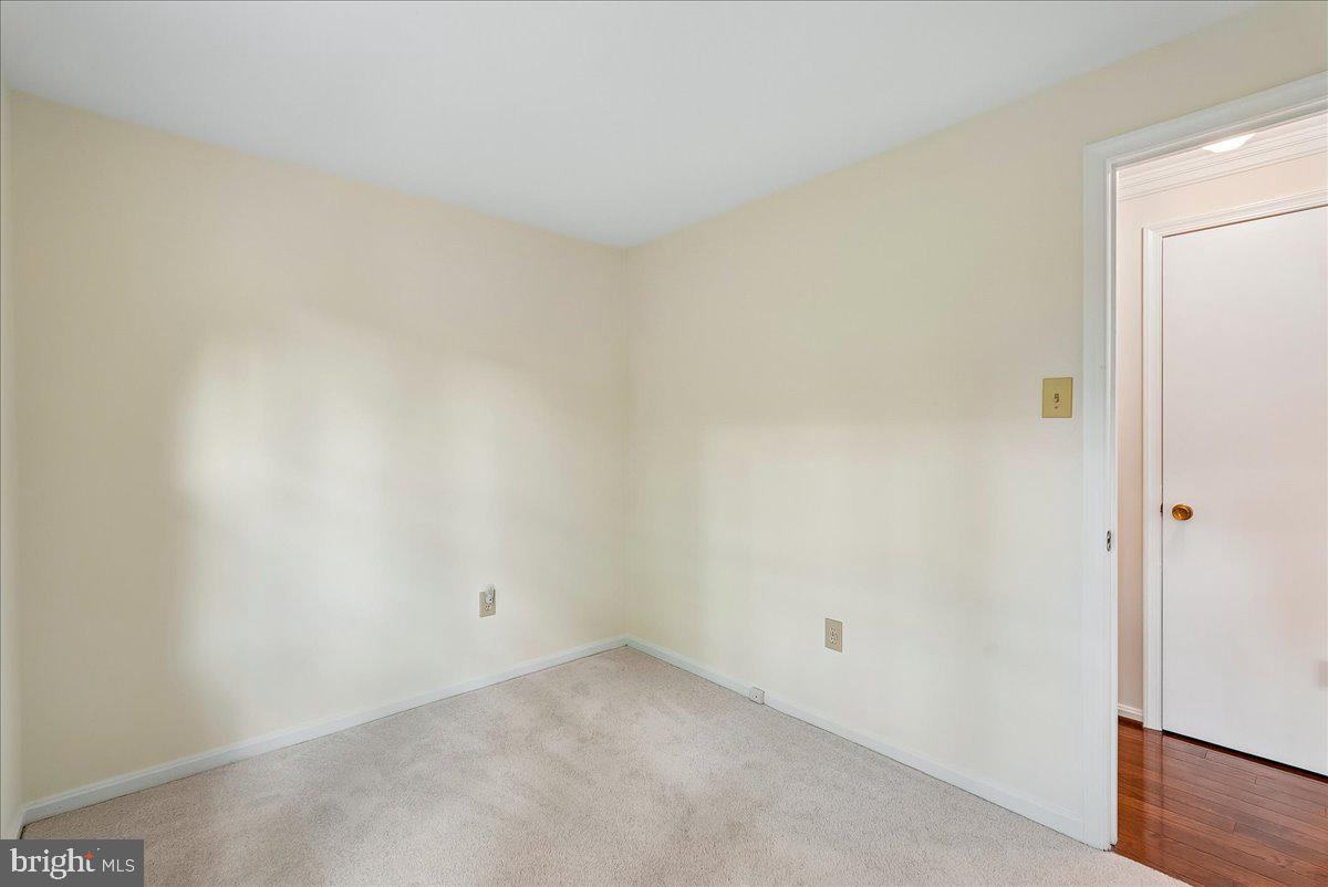 10806 Oldfield Drive Reston, VA 20191 - Photo 17 of 44