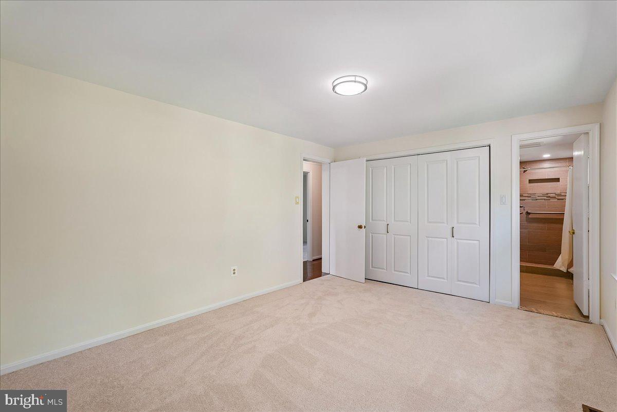10806 Oldfield Drive Reston, VA 20191 - Photo 25 of 44