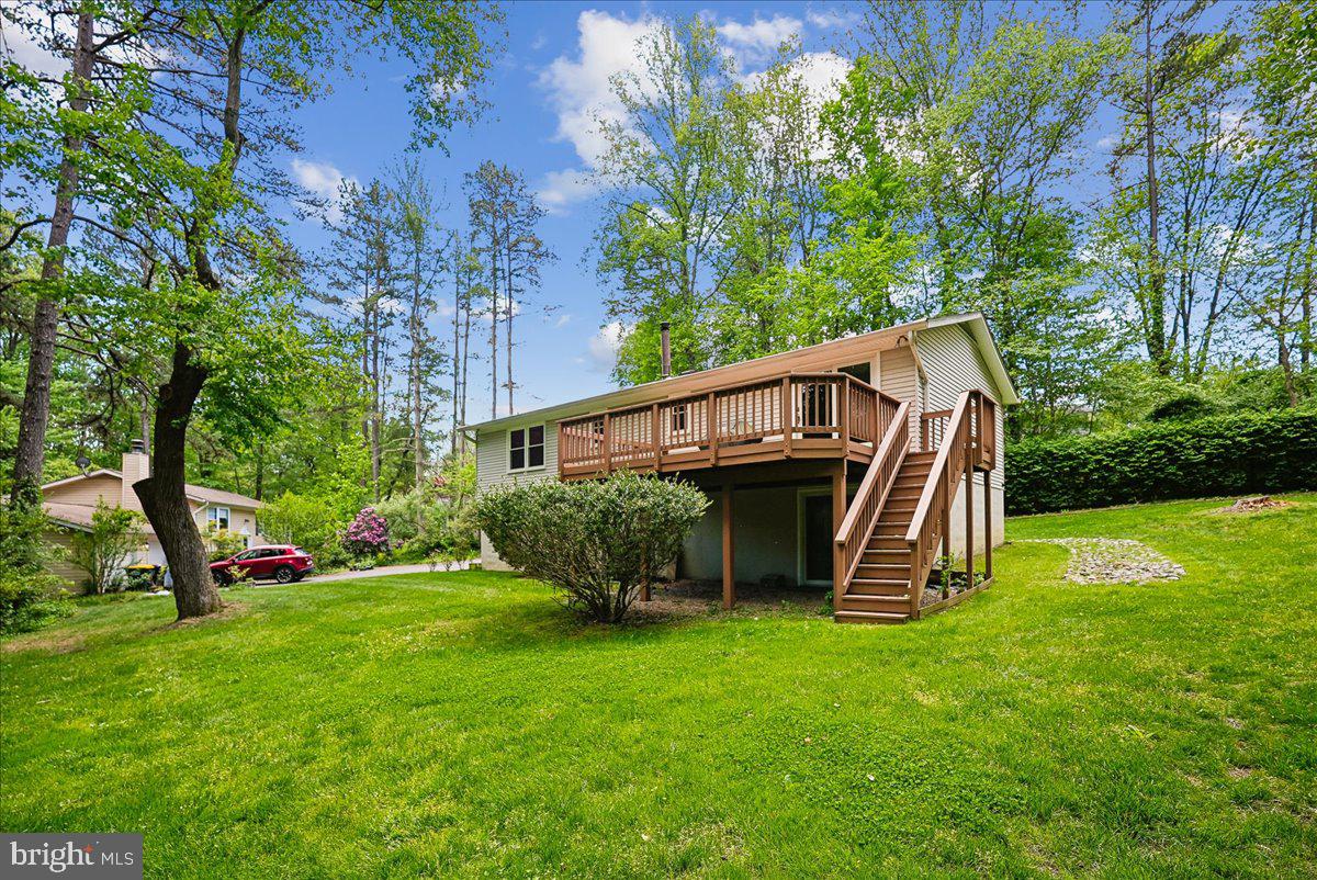 10806 Oldfield Drive Reston, VA 20191 - Photo 43 of 44