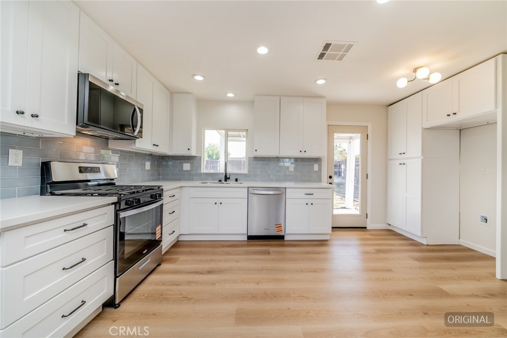 1027 Griffith Way Hemet, CA 92543 - Photo 13 of 26