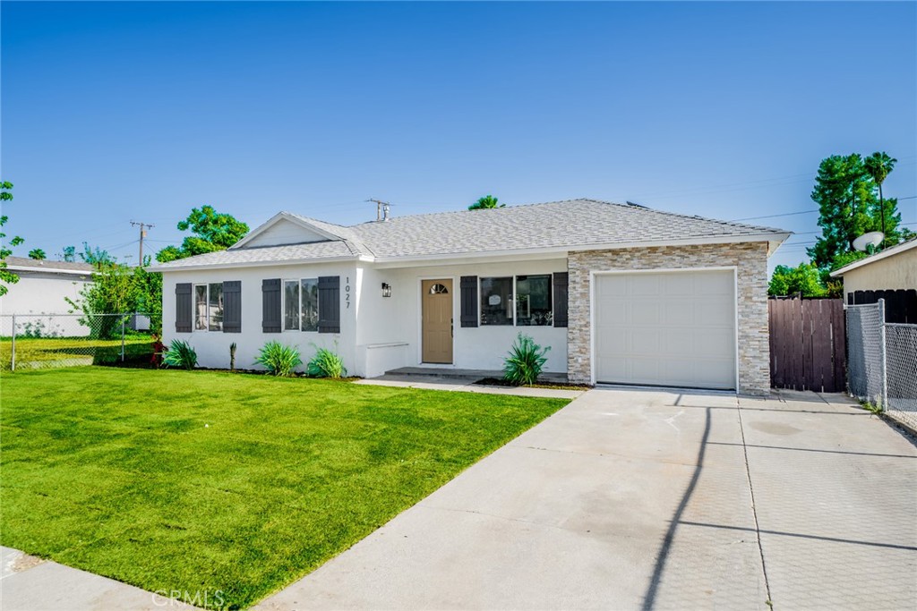 1027 Griffith Way Hemet, CA 92543 - Photo 2 of 26