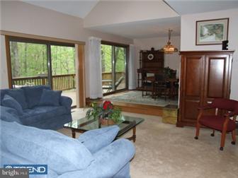 211 Walnut Ridge Road Chadds Ford, PA 19317 - Photo 6 of 12 Living Room