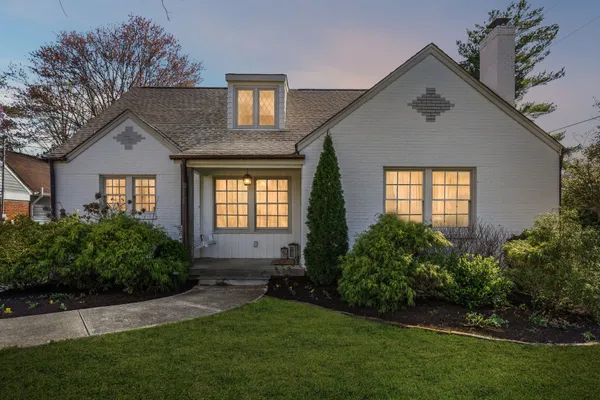 $1,050,000 | 106 Carolyn Avenue, Franklin, TN 37064