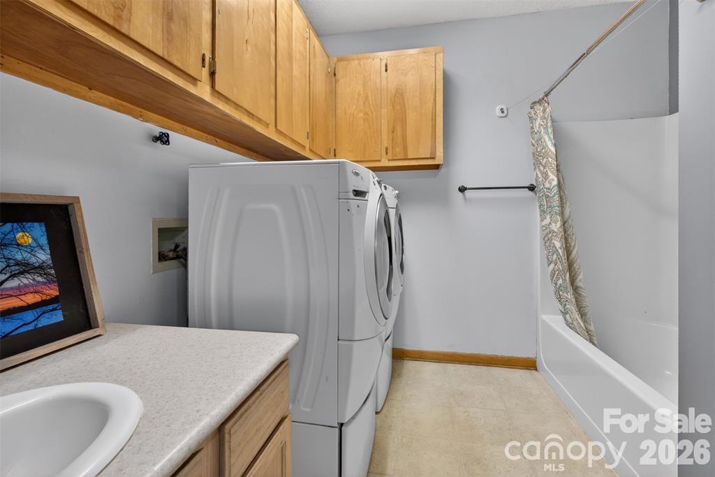 66 Misery Ridge Mill Spring, NC 28756 - Photo 33 of 43
