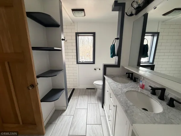 $495,000 | N5502 Oakwood Drive, Spooner, WI 54801