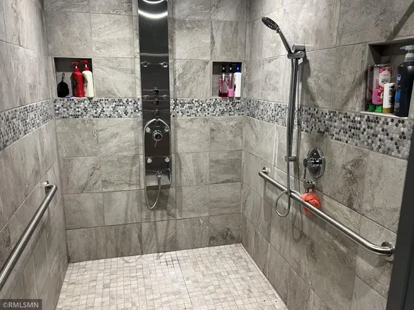 $495,000 | N5502 Oakwood Drive, Spooner, WI 54801