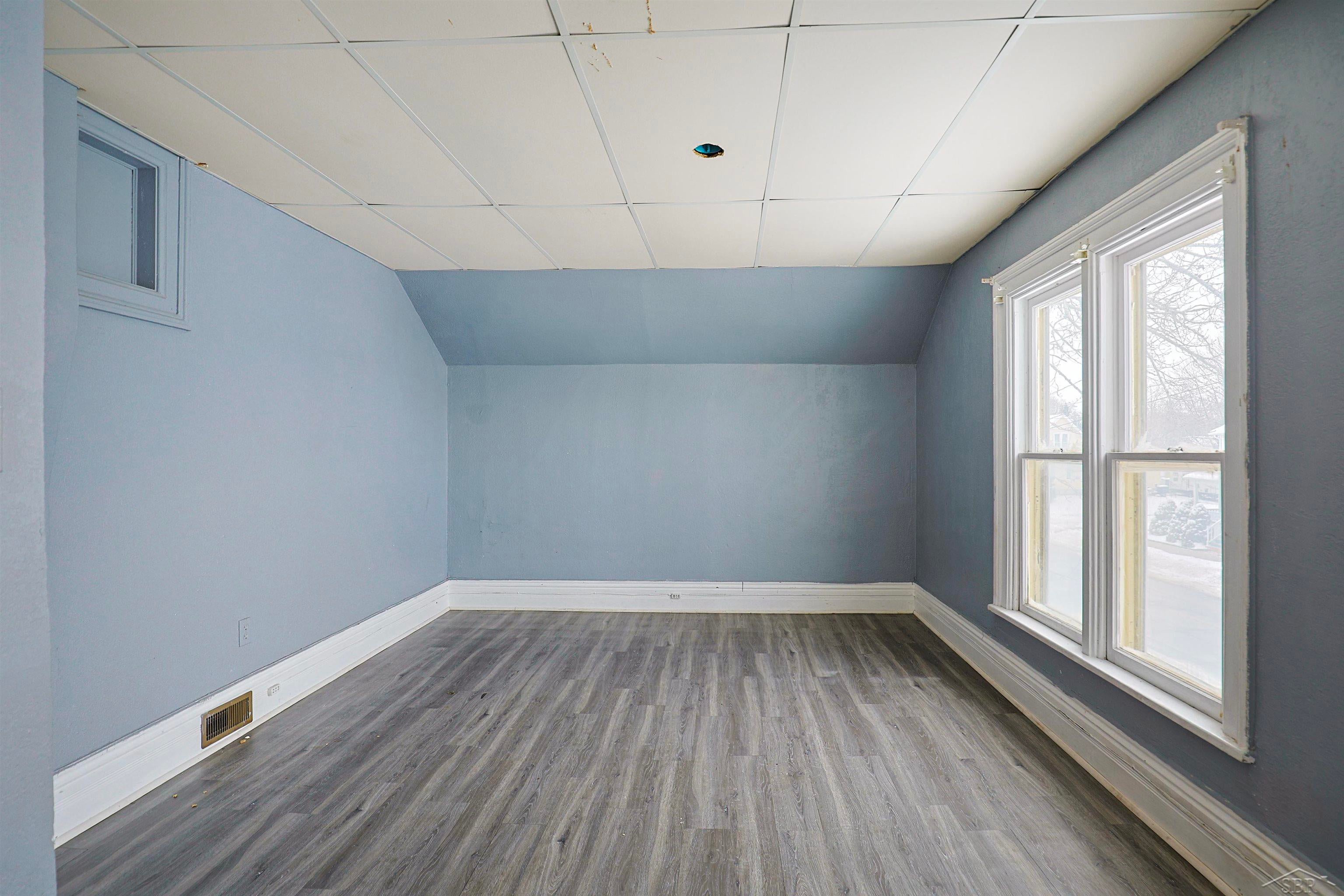 1813 3rd Street Bay City, MI 48708 - Photo 15 of 28 Gallery Image 15