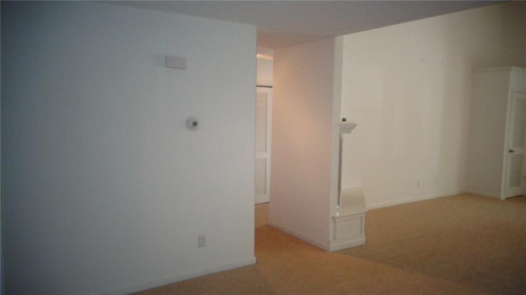 480 Ridgeview Circle North, Unit 3 Springfield, OH 45504 - Photo 4 of 40