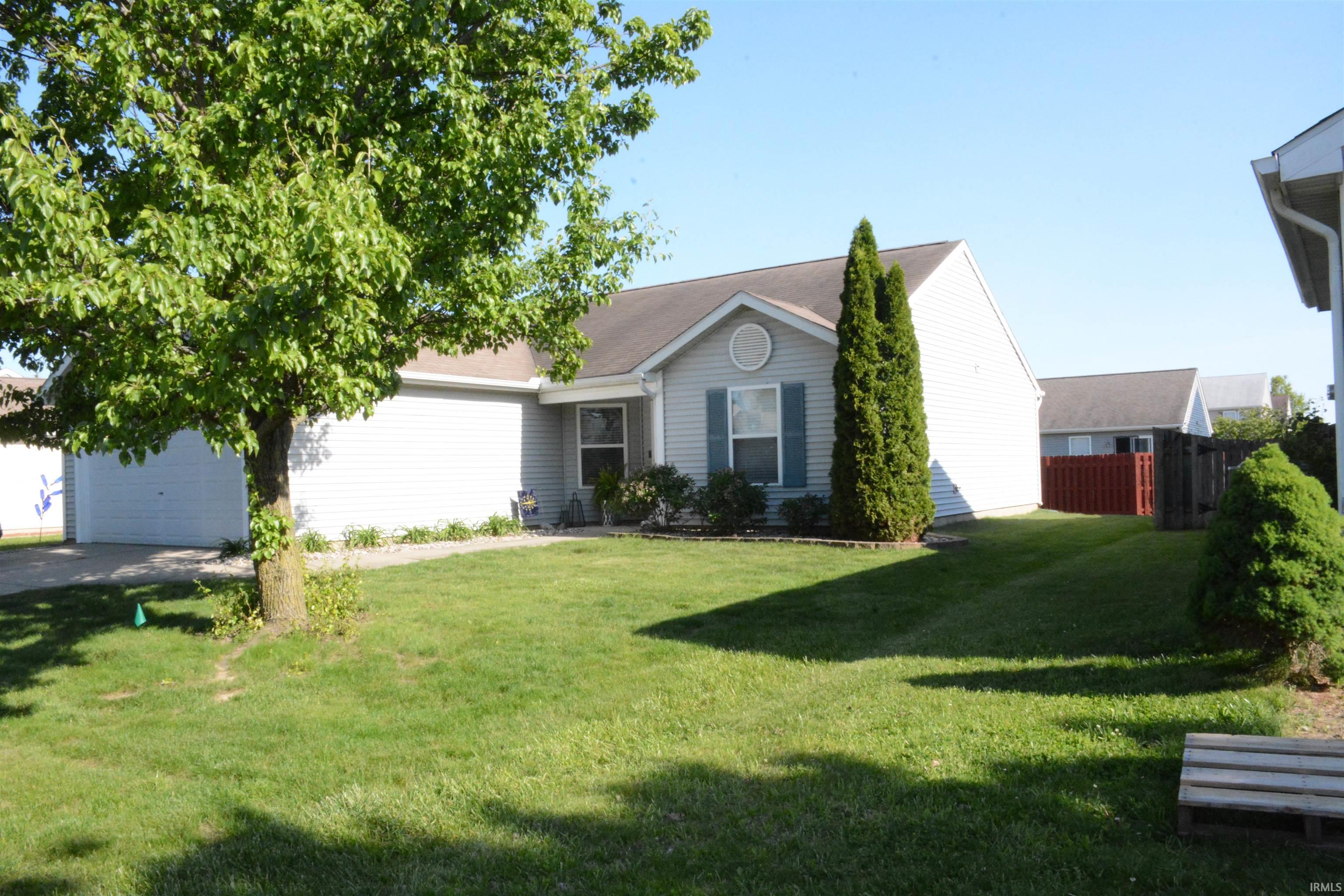 5643 Bluegrass Circle Lafayette, IN 47905 - Photo 2 of 35
