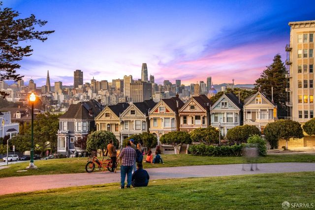 a view of a entryway door of the building