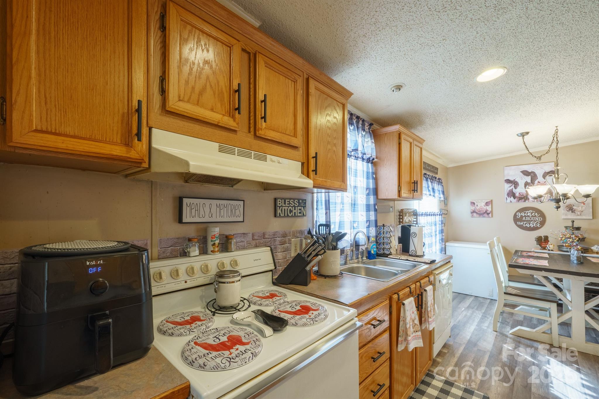 1049 Ramsey Street Stanley, NC 28164 - Photo 6 of 29