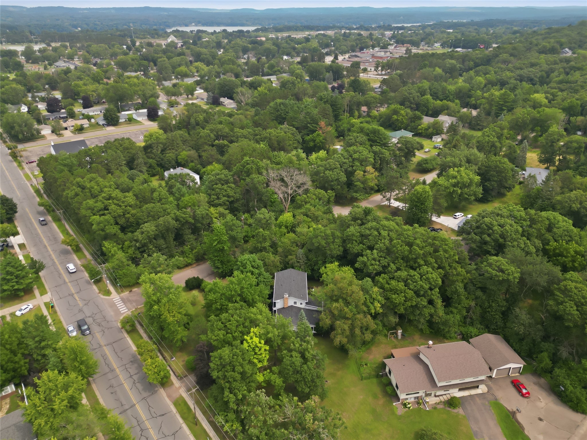 2319 Hillside Road Altoona, WI 54720 - Photo 42 of 50 Gallery Image 42