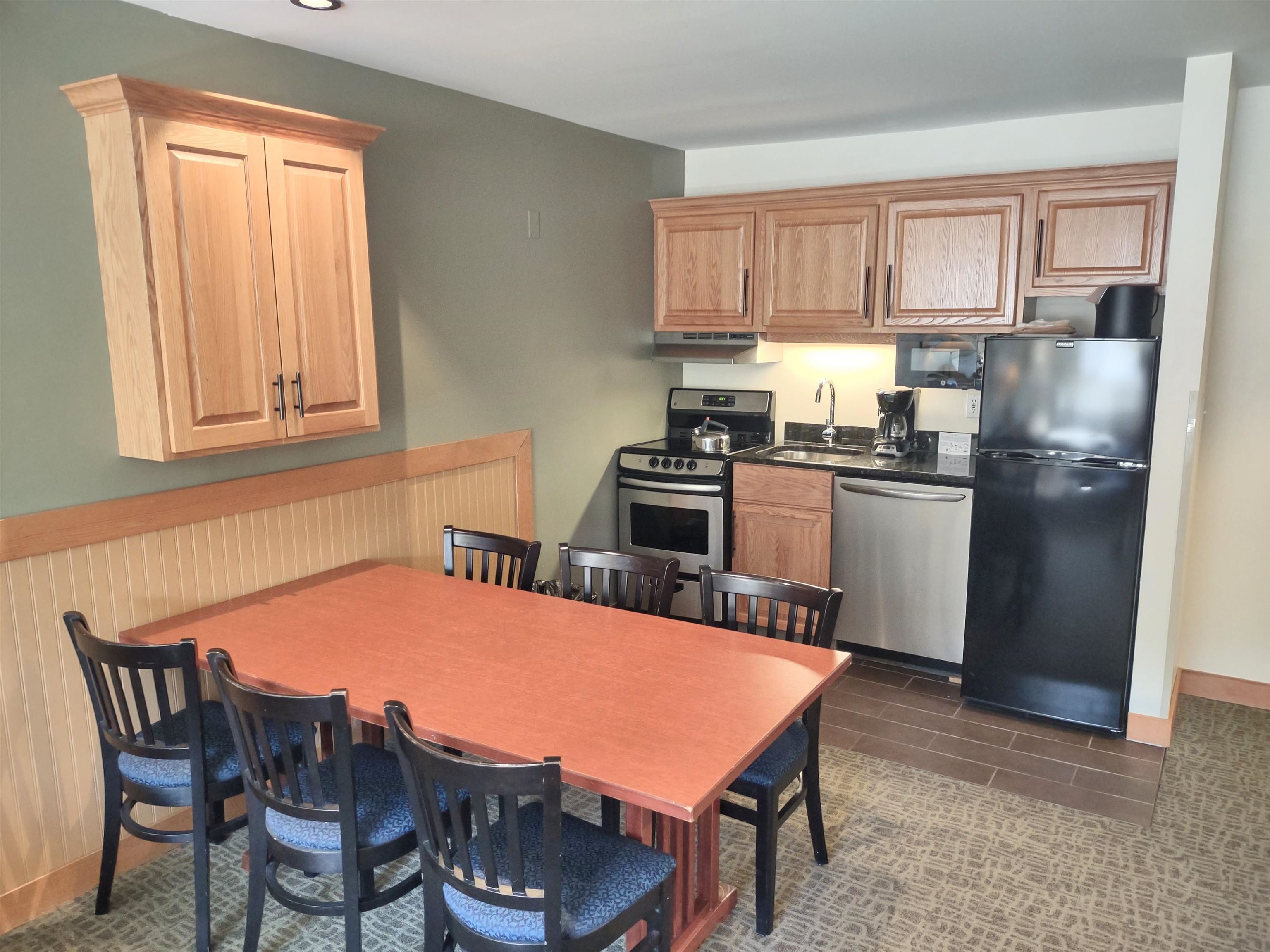 228 East Mountain Road, Unit D GRAND HOTEL 150 II (STACKHOUSE) Killington, VT 05751 - Photo 22 of 50