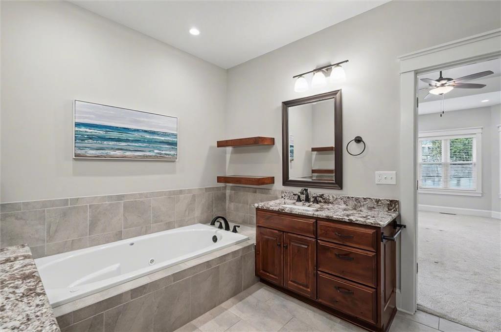 237 Landon Court Lawrence, KS 66049 - Photo 27 of 71