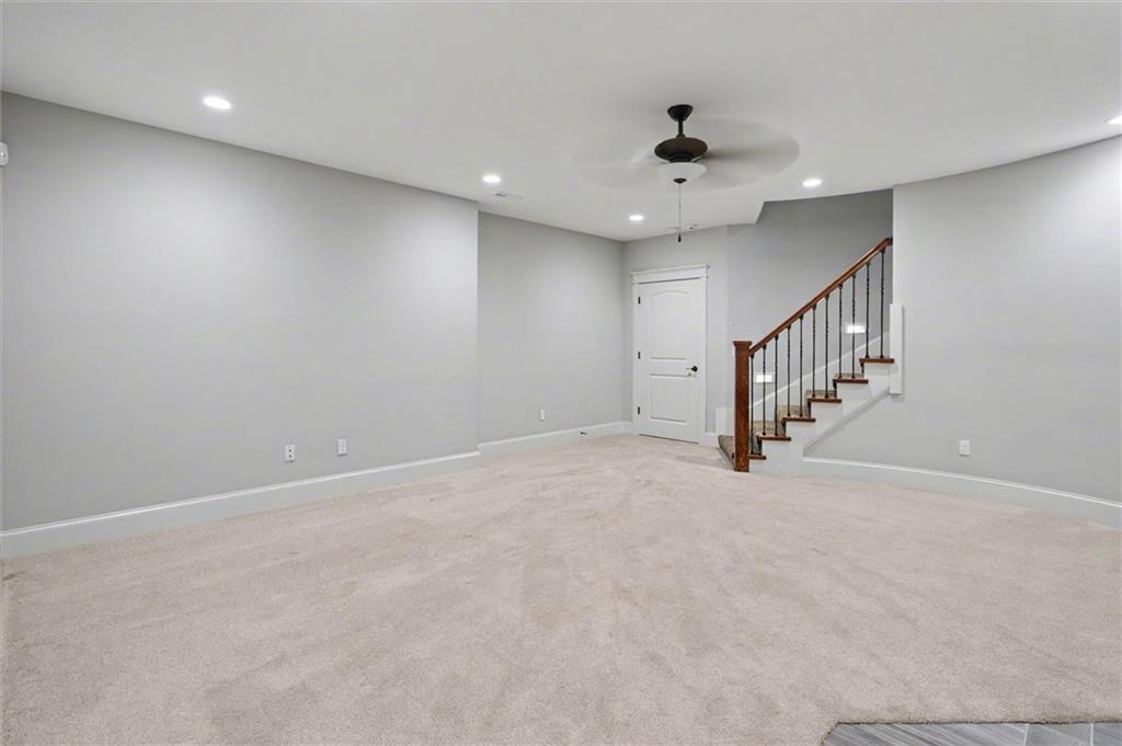 237 Landon Court Lawrence, KS 66049 - Photo 49 of 71