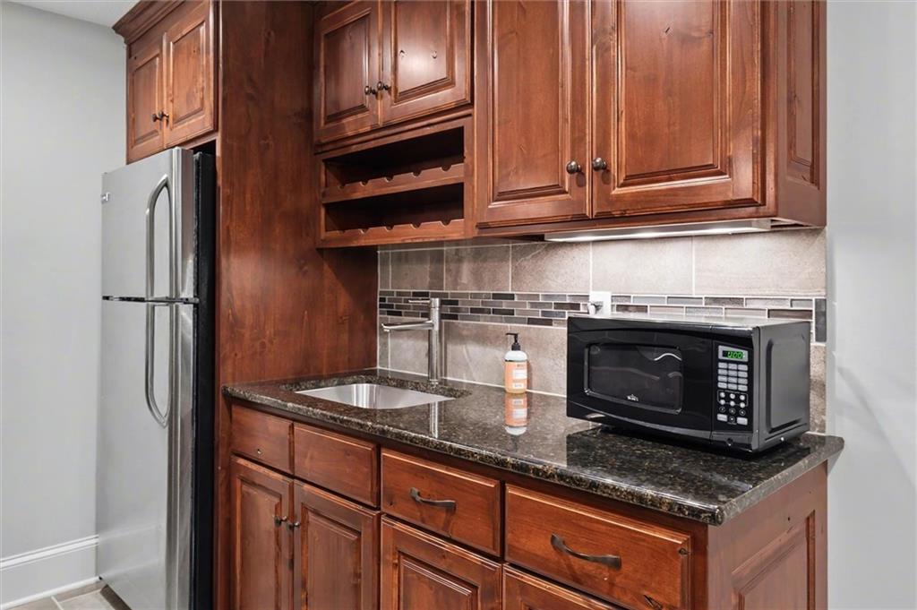 237 Landon Court Lawrence, KS 66049 - Photo 51 of 71