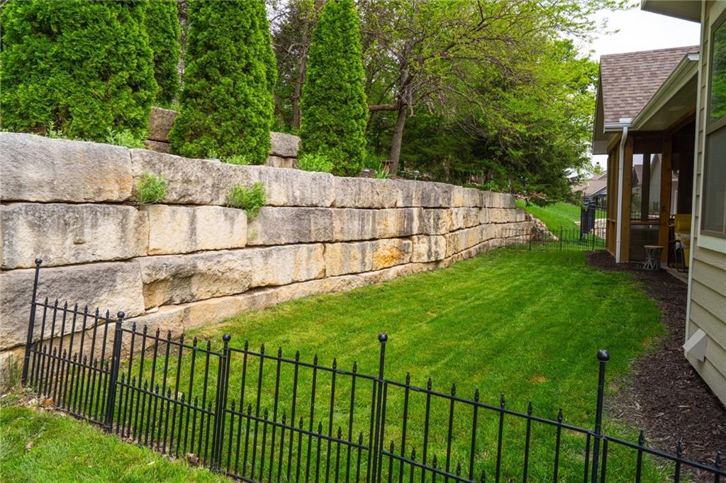 237 Landon Court Lawrence, KS 66049 - Photo 61 of 71