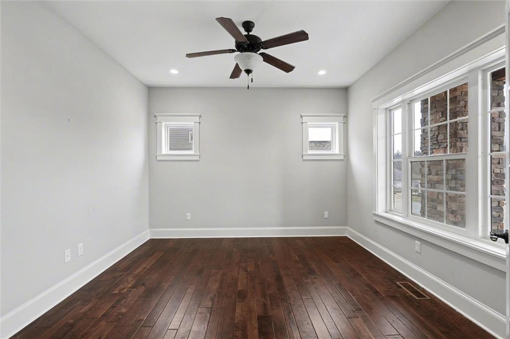 237 Landon Court Lawrence, KS 66049 - Photo 7 of 71