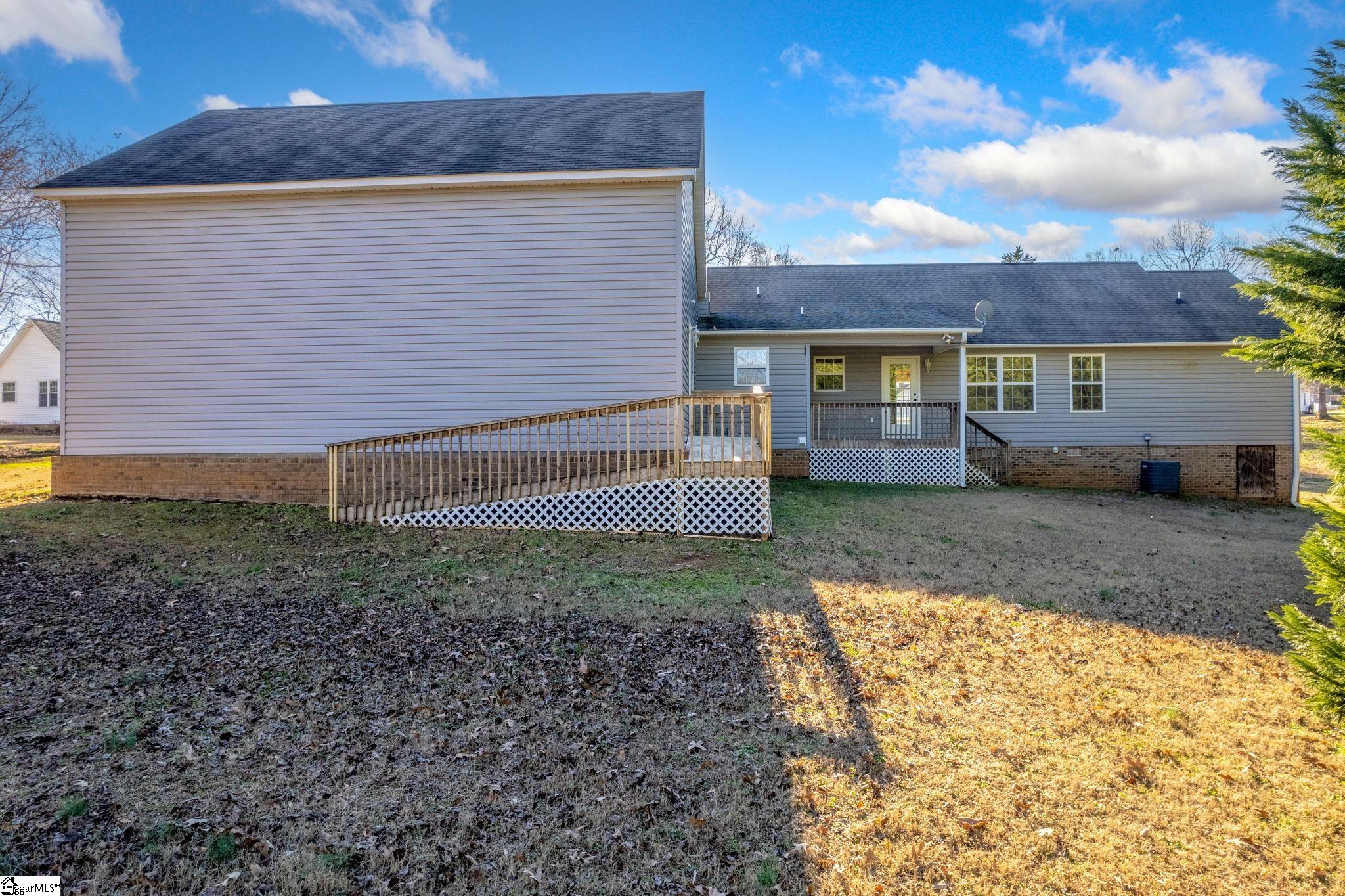 439 Sunburst Lane Inman, SC 29349 - Photo 34 of 36 Gallery Image 34
