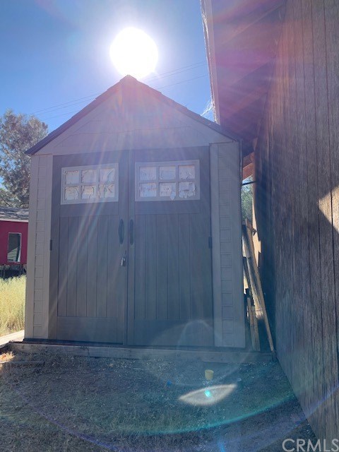 4919 Usona Road Mariposa, CA 95338 - Photo 18 of 38 Insulated storage shed, one of two