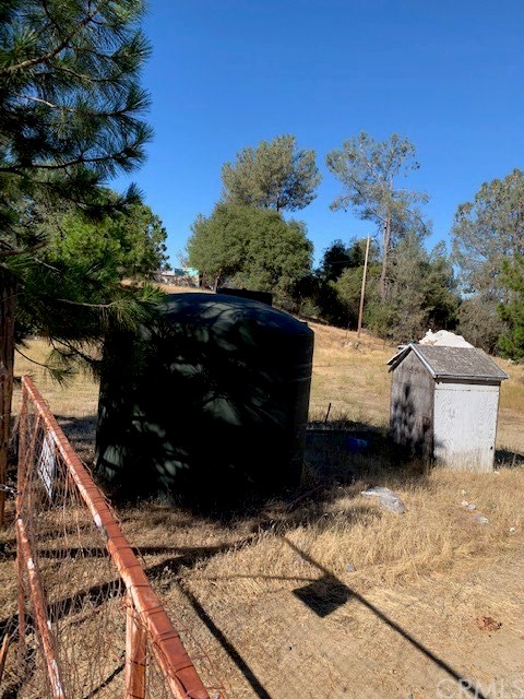 4919 Usona Road Mariposa, CA 95338 - Photo 27 of 38 Storage tank and well to share with main house and potential second home or barn!!
