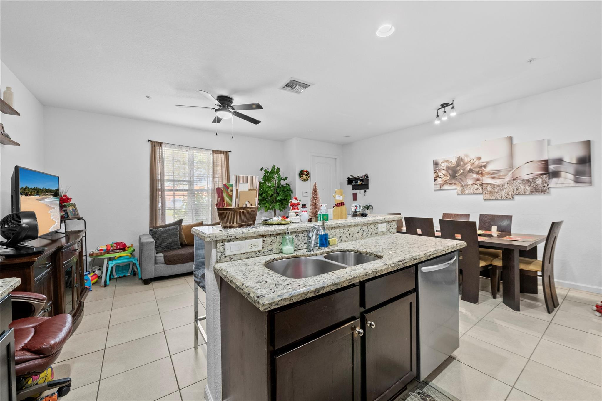 197 Southwest 6th Place, Unit 197 Pompano Beach, FL 33060 - Photo 12 of 24 Photo 11