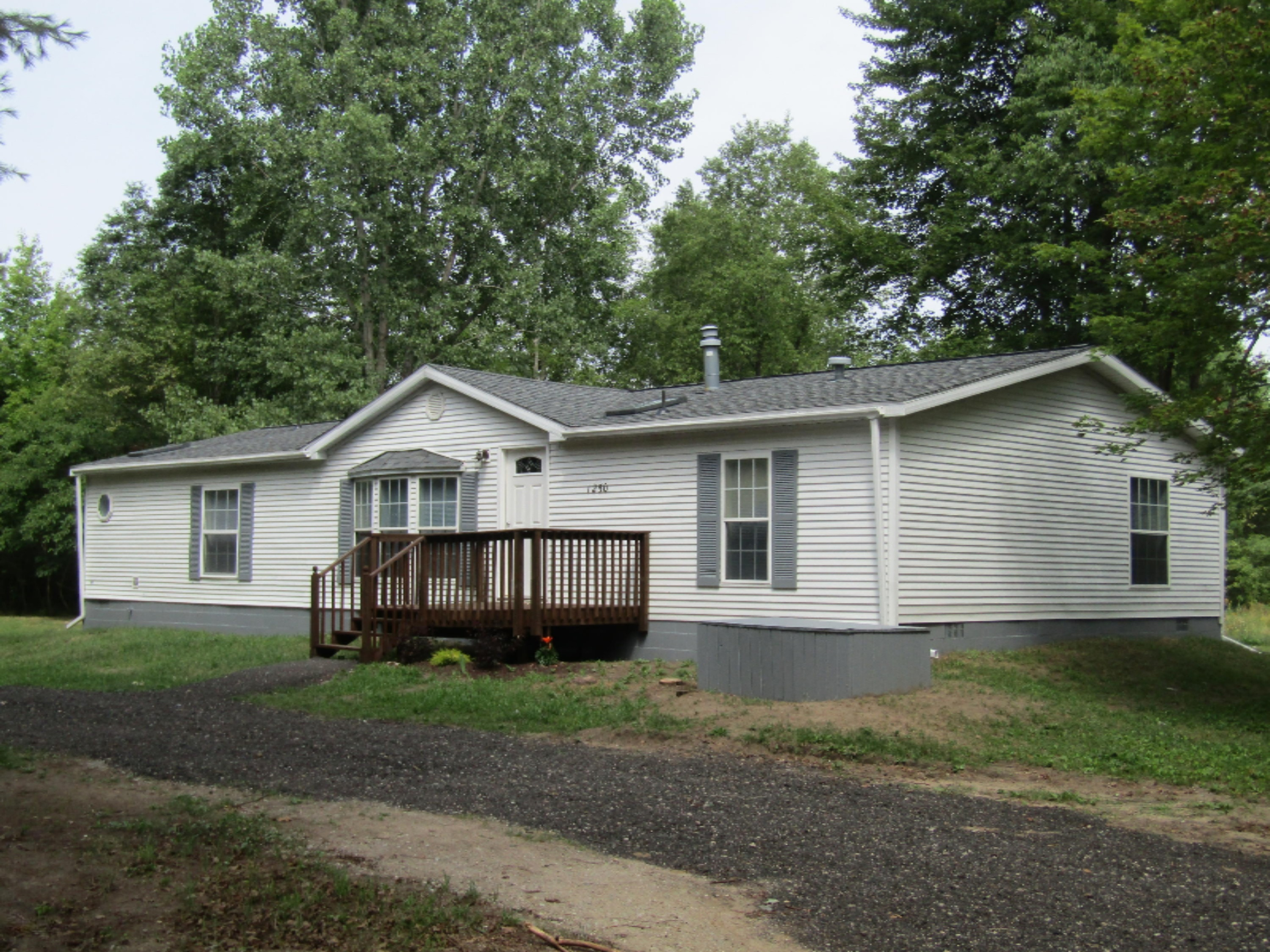 1250 East Bard Road Muskegon, MI 49445 - Photo 5 of 22 IMG_0647