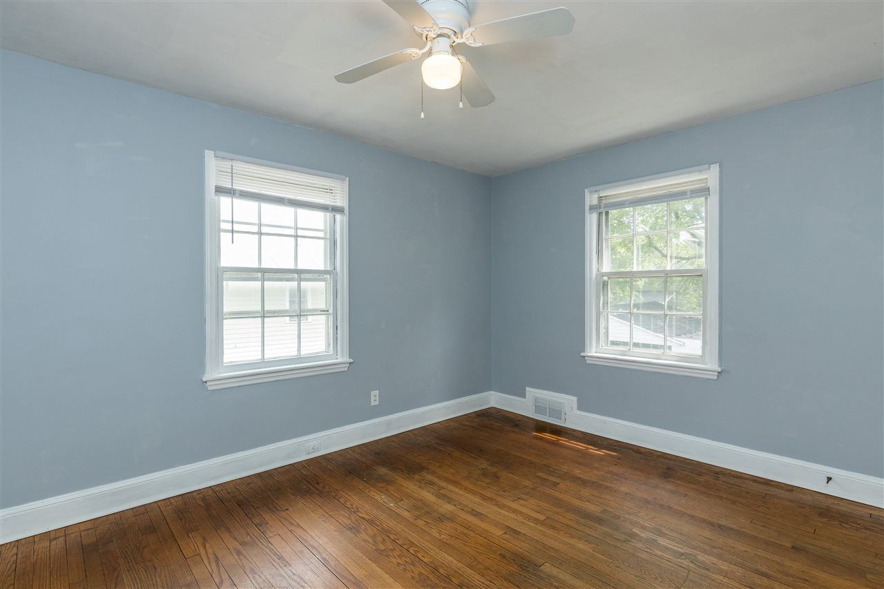 614 Elm Street Raleigh, NC 27604 - Photo 17 of 30 Photo 17
