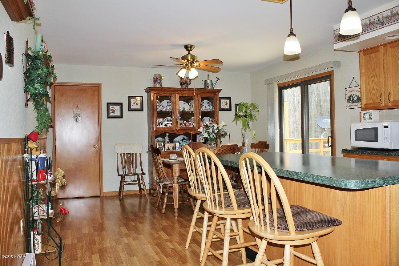 244 Mozzette Road Canadensis, PA 18325 - Photo 11 of 33 9-kitchen