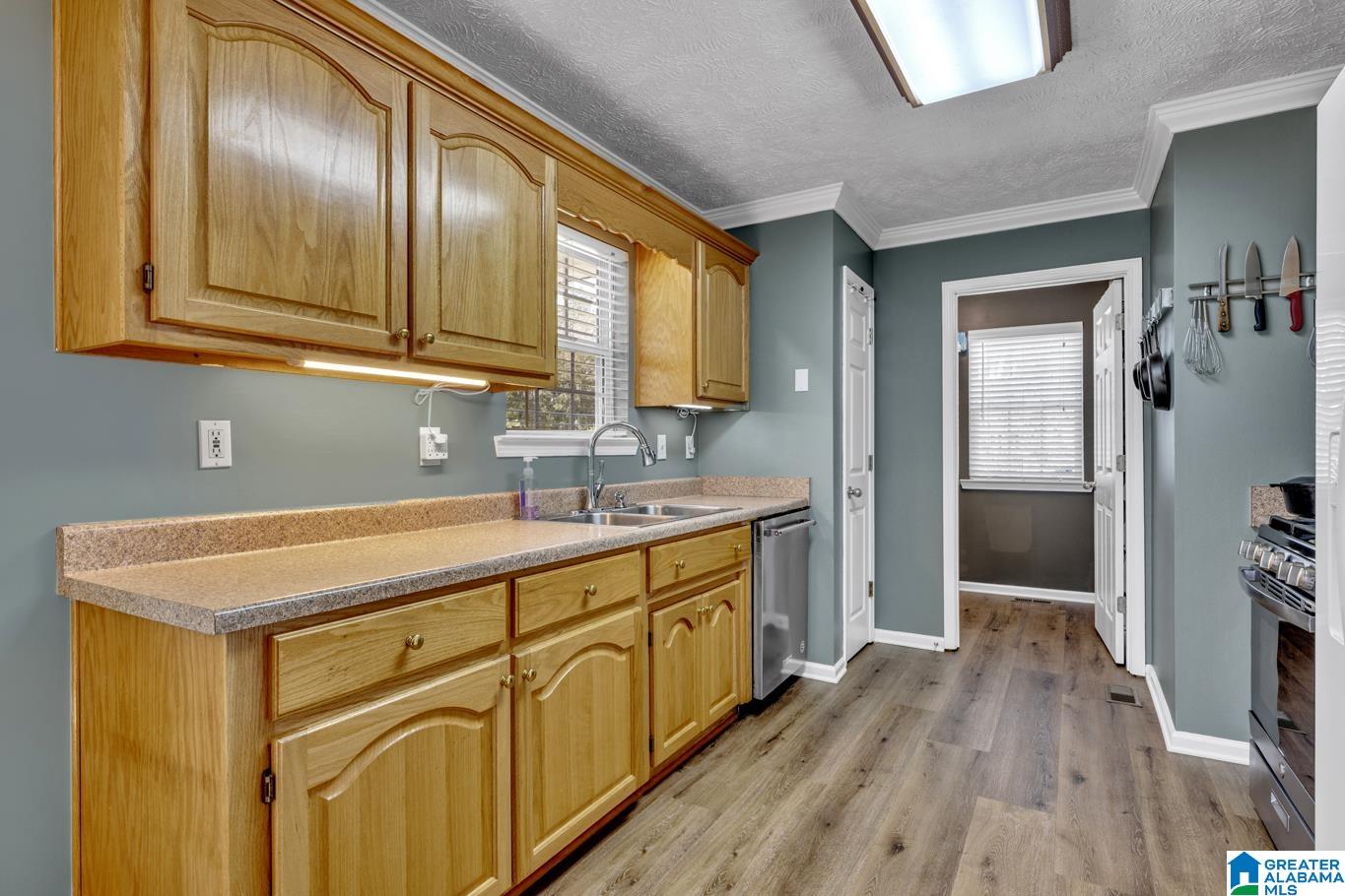 9188 Hagood Road Kimberly, AL 35091 - Photo 12 of 46