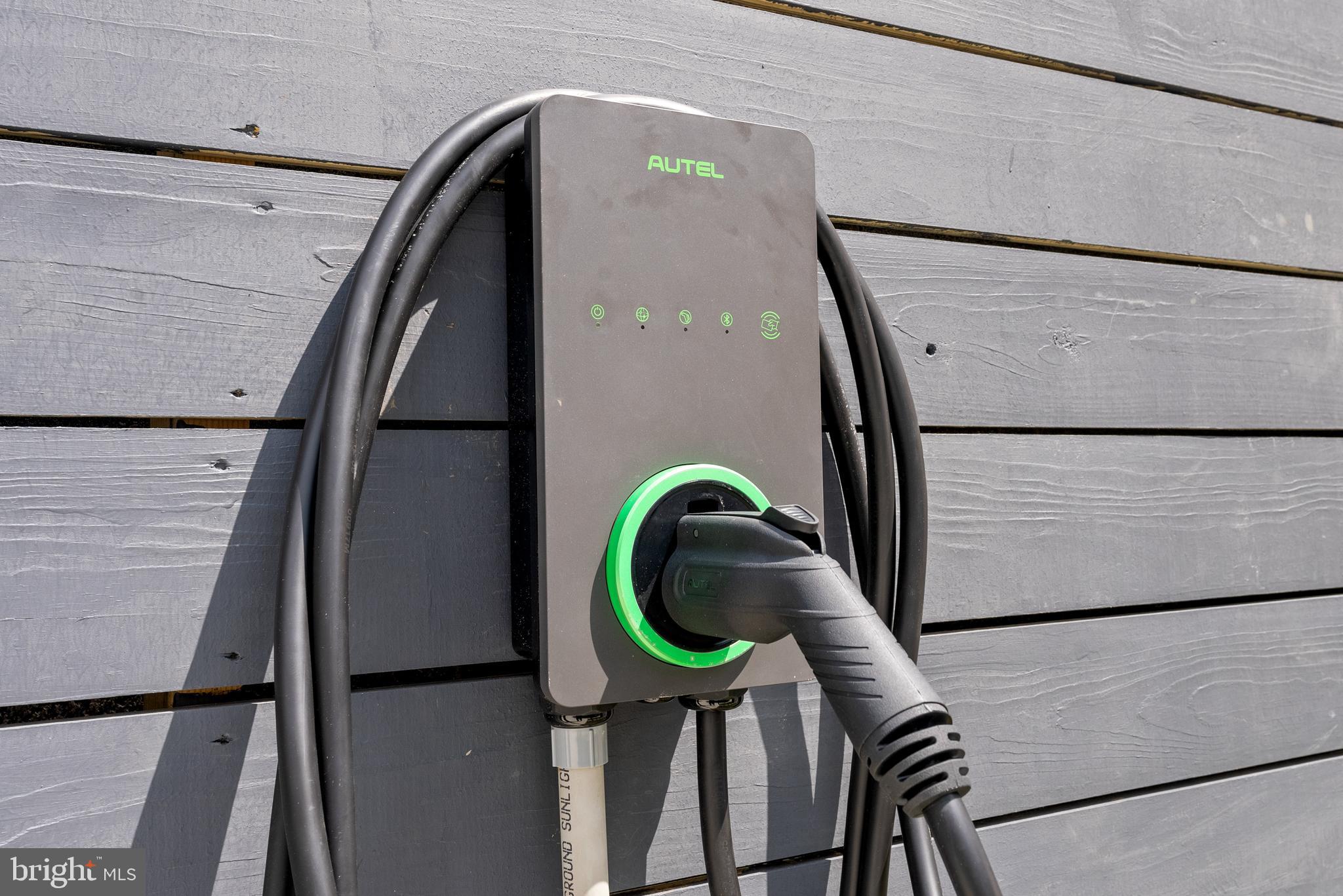 1932 11th Street Northwest Washington, DC 20001 - Photo 21 of 22 a view of entryway