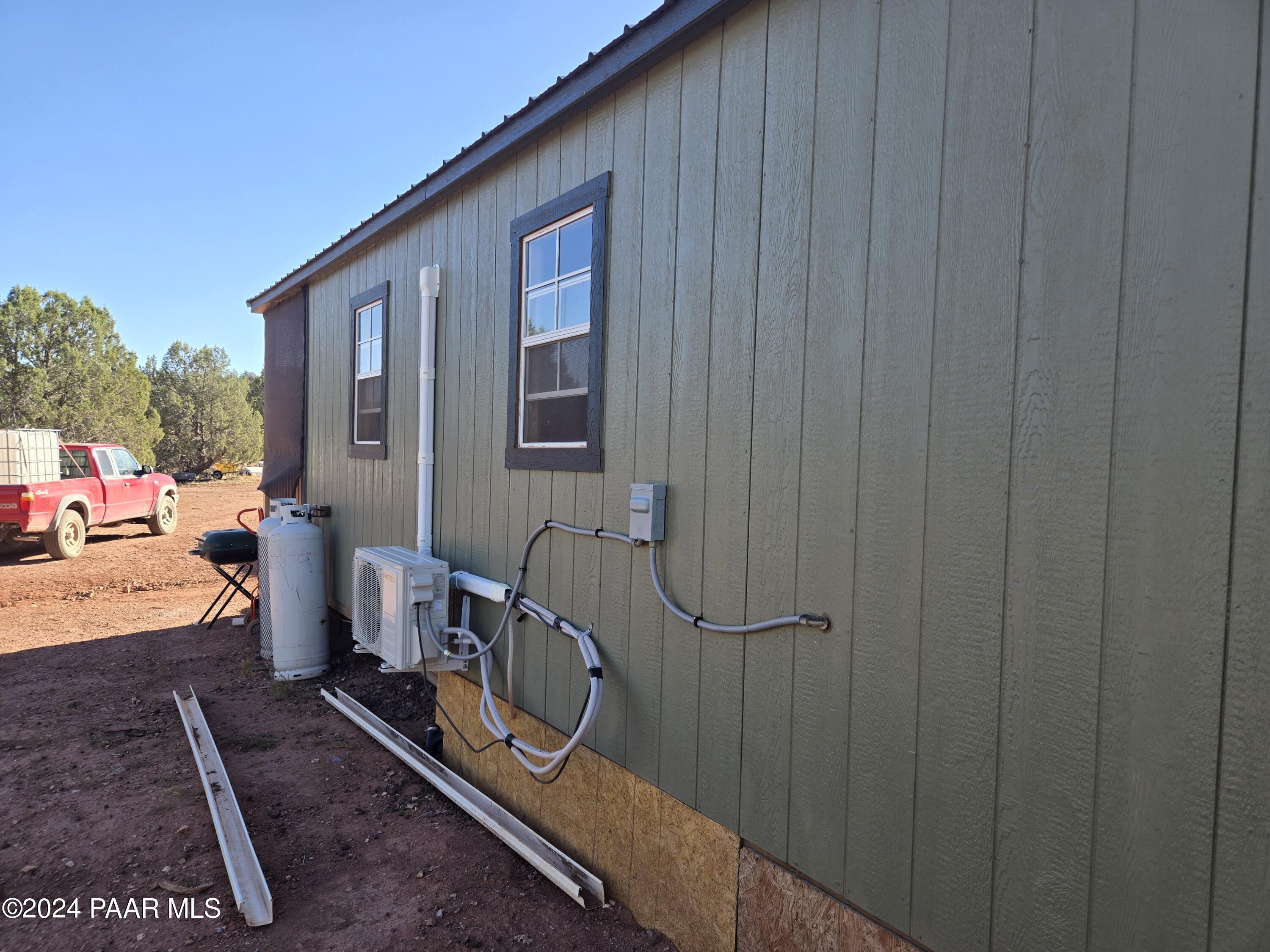 42994 Conwaden Road Ash Fork, AZ 86320 - Photo 3 of 21 20241016_151253