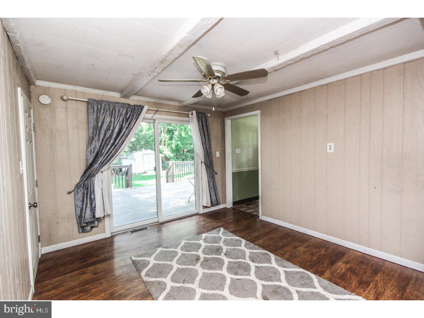 16 Kingsley Road Sewell, NJ 08080 - Photo 11 of 20 Dining Room