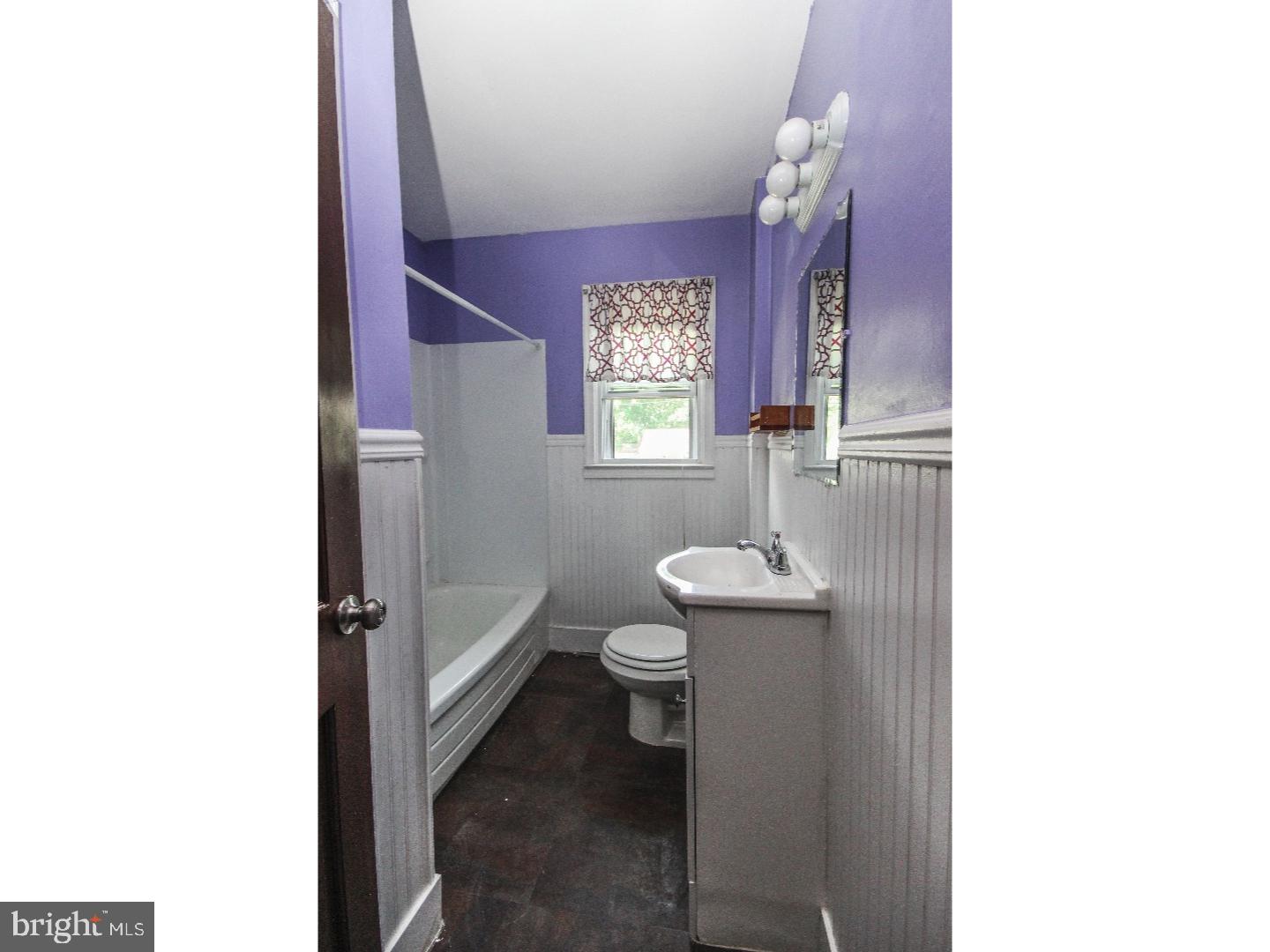 16 Kingsley Road Sewell, NJ 08080 - Photo 13 of 20 Bathroom