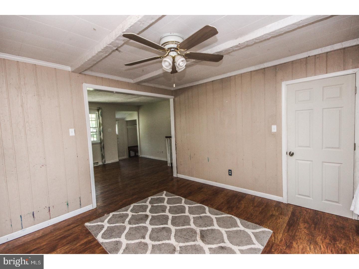 16 Kingsley Road Sewell, NJ 08080 - Photo 6 of 20 Dining Room