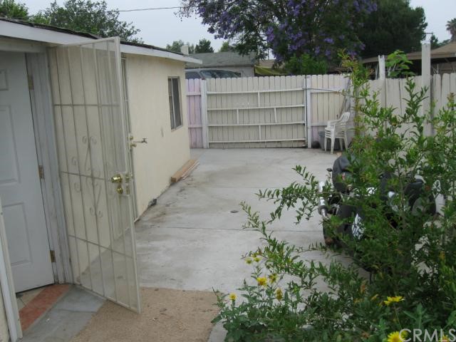 3695 Crestmore Road Riverside, CA 92509 - Photo 1 of 1