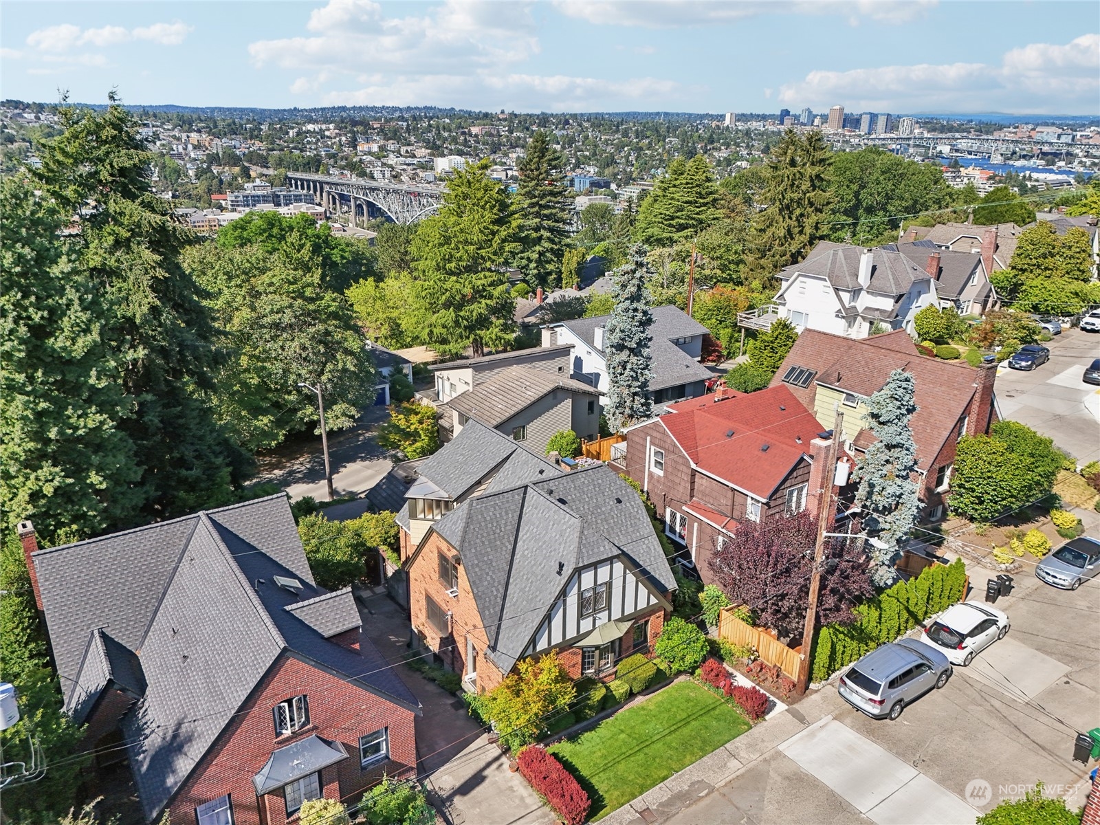 314 Halladay Street Seattle, WA 98109 - Photo 34 of 37 an aerial view of a house with a garden