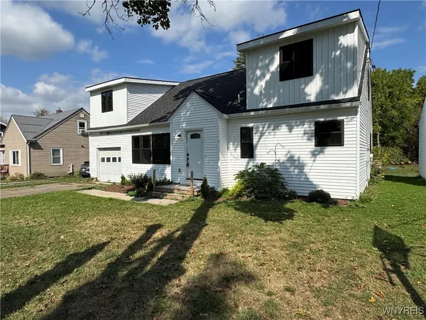 $179,900 | 33 Allen Street, Collins, NY 14070