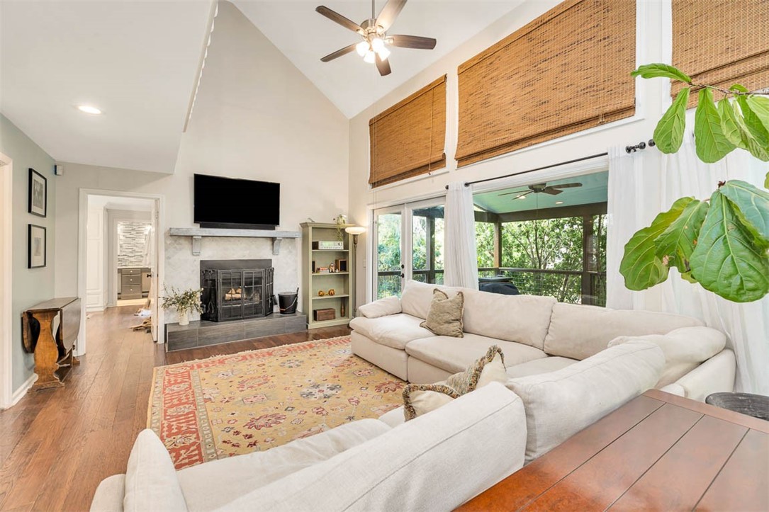 302 Wormslow Court St. Simons Island, GA 31522 - Photo 16 of 43