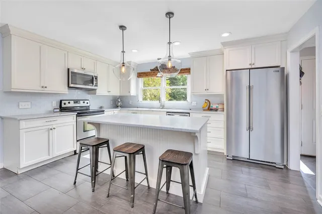 $720,000 | 302 Wormslow Court, St. Simons Island, GA 31522