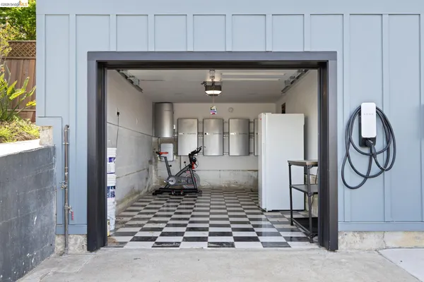 $1,049,000 | 6808 Del Monte Avenue, Richmond, CA 94805