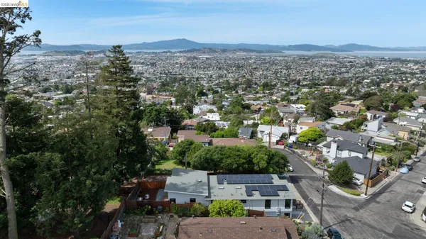 $1,049,000 | 6808 Del Monte Avenue, Richmond, CA 94805