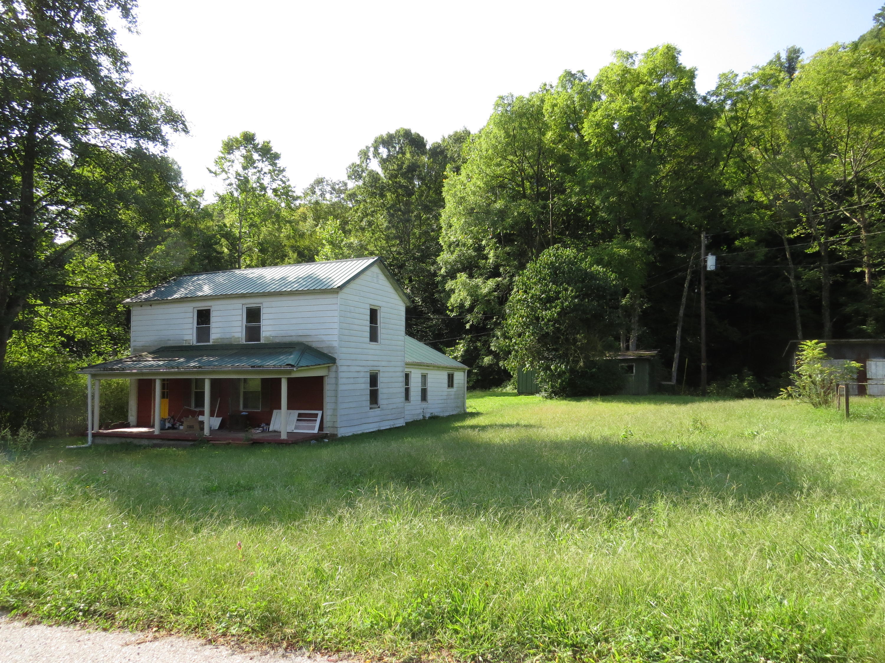 2014 Roda Road Appalachia, VA 24216 - Photo 29 of 30 IMG_8751