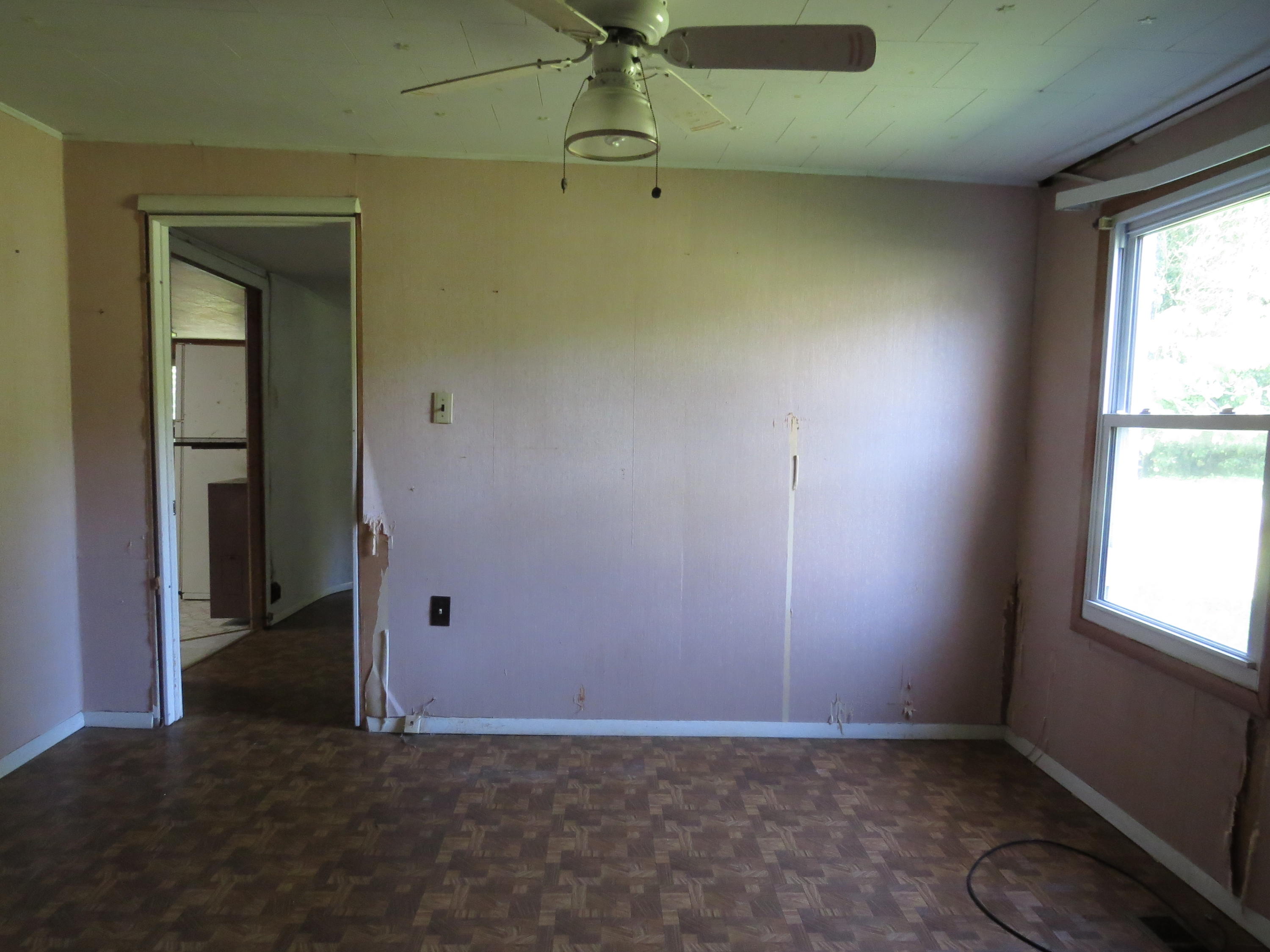 2014 Roda Road Appalachia, VA 24216 - Photo 10 of 30 IMG_8725