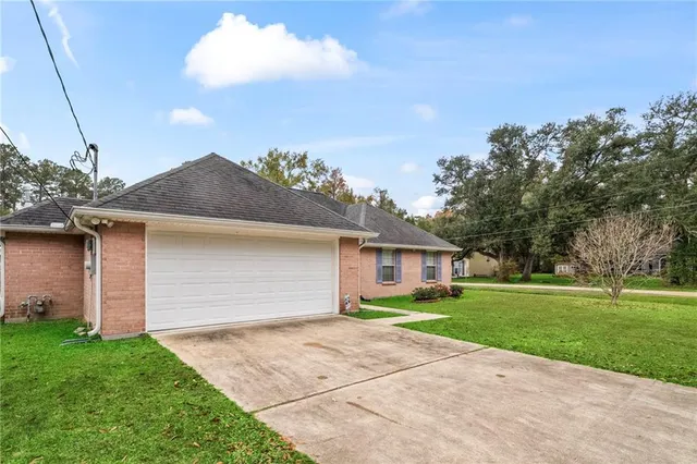 $200,000 | 39032 Gum Street, Pearl River, LA 70452