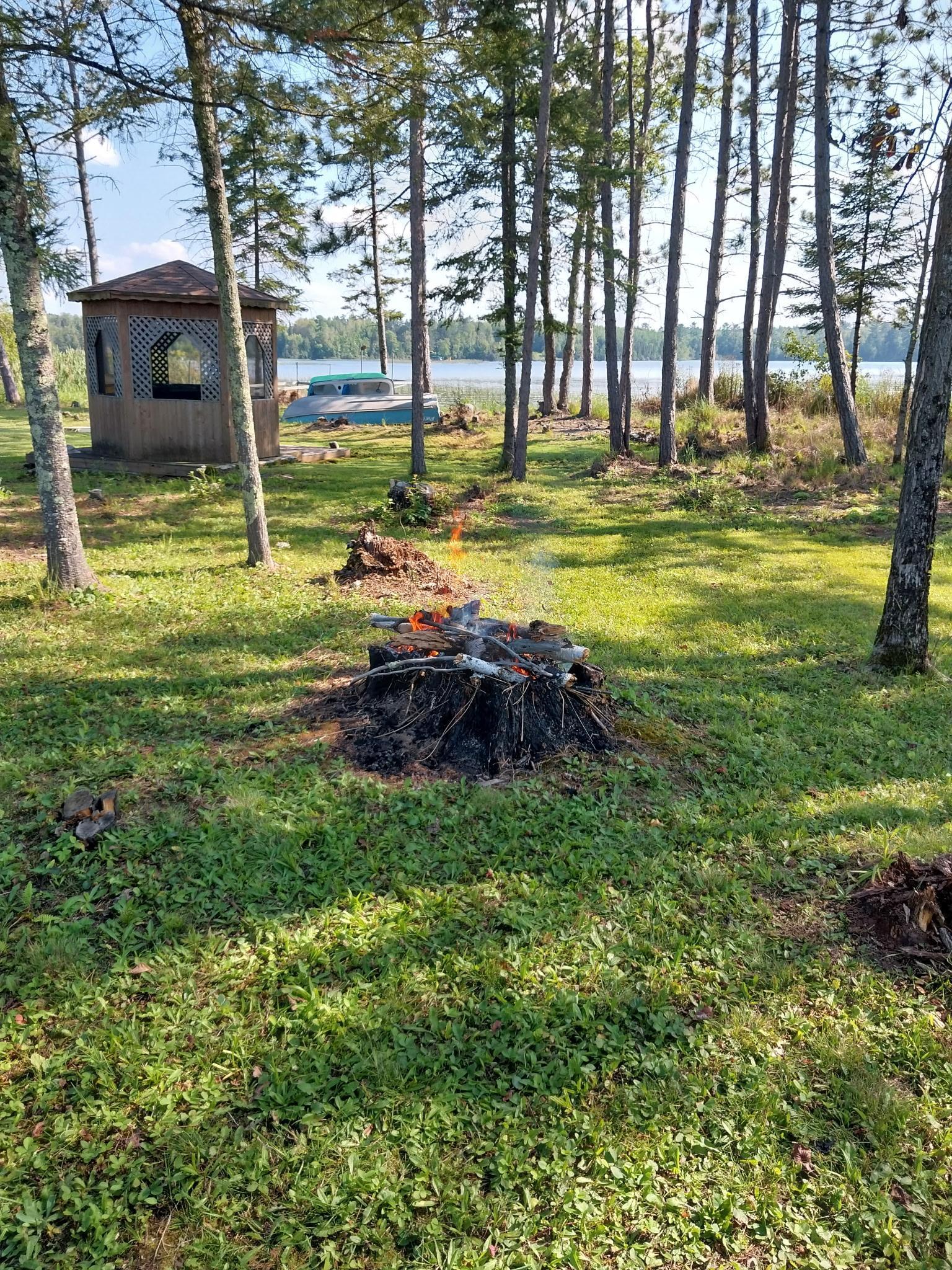 3901 Pleasant Lane Eveleth, MN 55734 - Photo 5 of 57