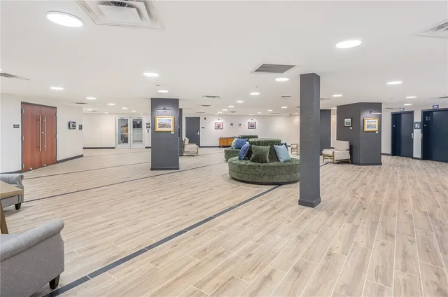 $848,800 | 205 Lakeshore Drive, Unit 403, Canandaigua City, NY 14424